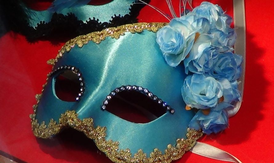 Choisir le masque vénitien parfait pour votre décoration intérieure
